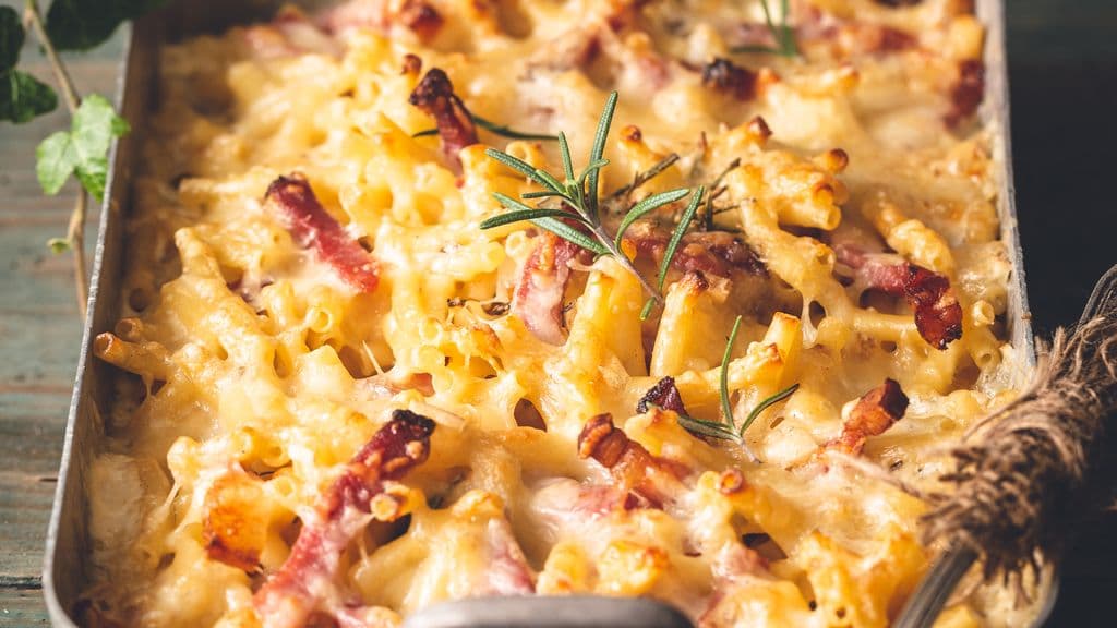 Gratin de pâtes lardons et champignons 