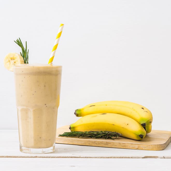 Smoothie banane au lait d'amande