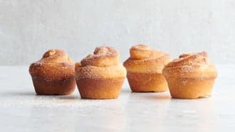 Buns aux pommes et à la cannelle